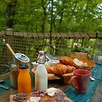 Lodge Nid'en'o Et Lot Et Dordogne *