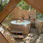 Lodge Nid'en'o Et Lot Et Dordogne