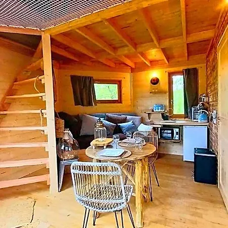 Nid'en'o Et Lot Et Dordogne Orman Evi *